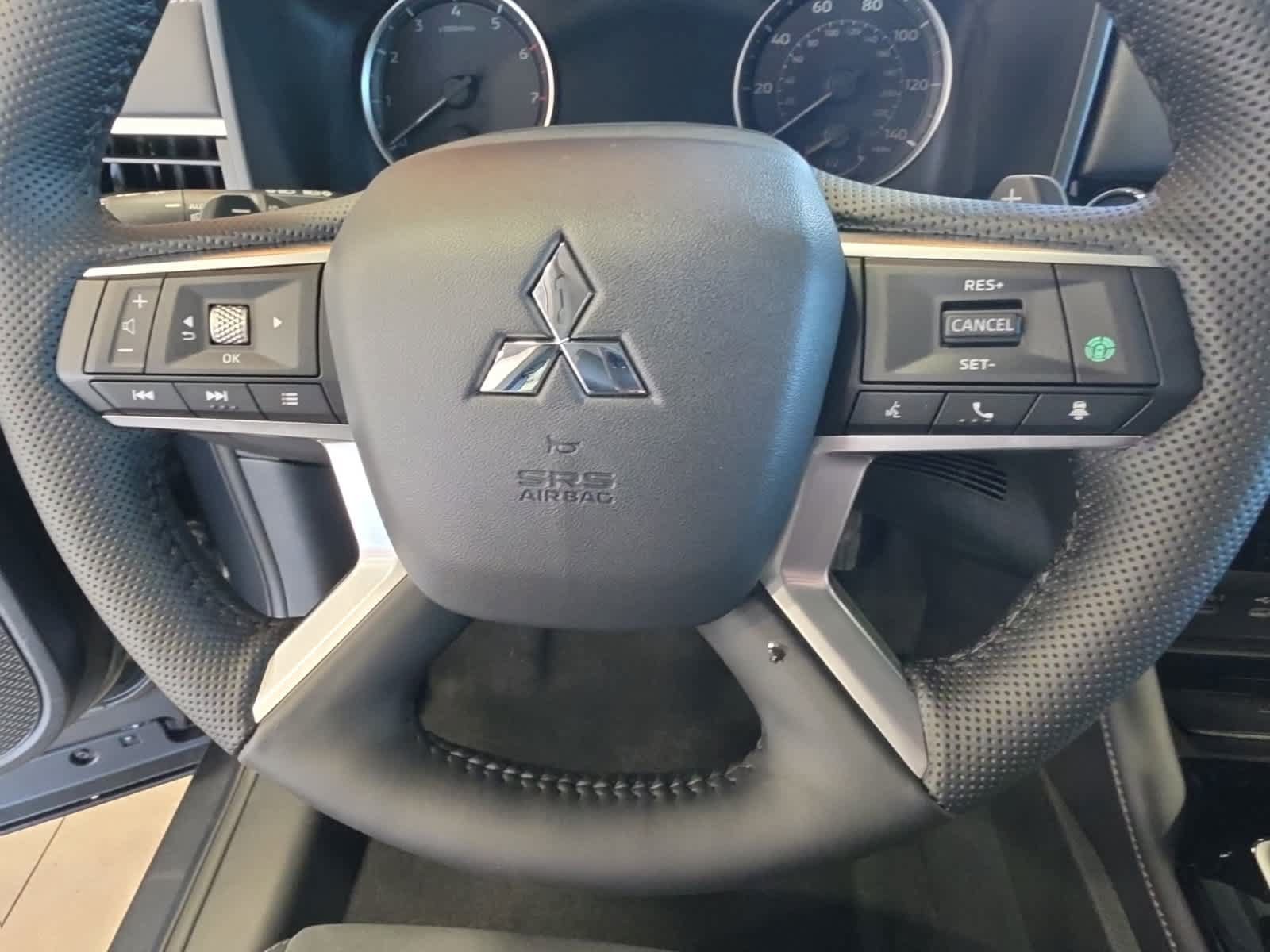 Used 2026 Mitsubishi Outlander SE FWD image 20