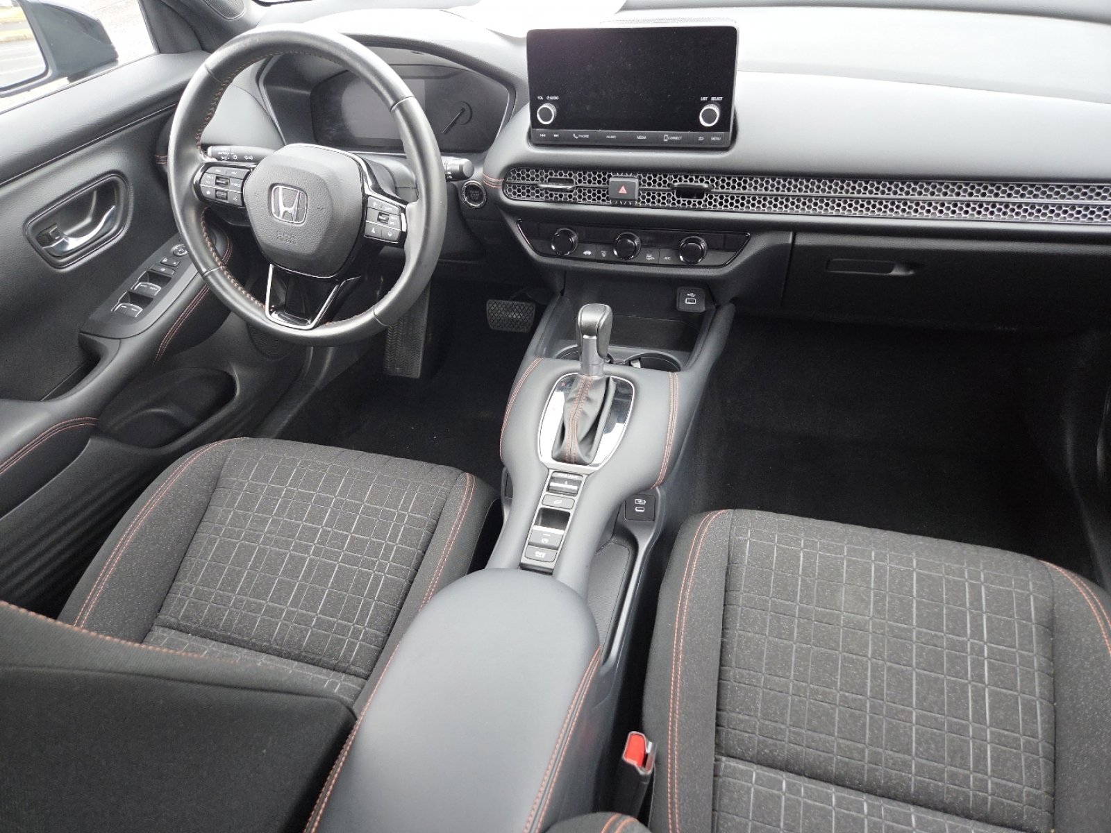 Certified 2024 Honda HR-V Sport image 22