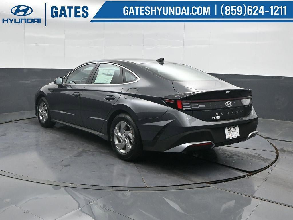 New 2026 Hyundai Sonata SE FWD image 8