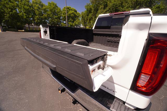 Used 2024 GMC Sierra 1500 SLT w/ SLT Premium Plus Package AWD/4WD image 11