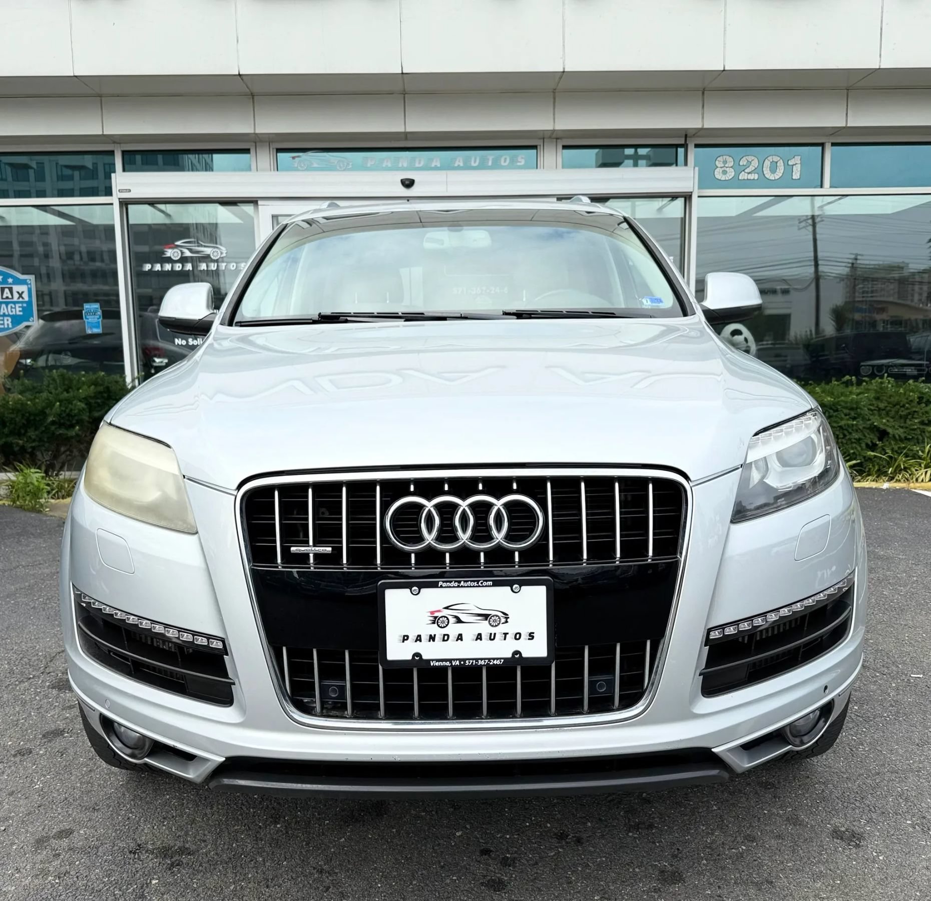 Used 2013 Audi Q7 TDI Premium Plus w/ Premium Plus Pkg AWD/4WD image 2