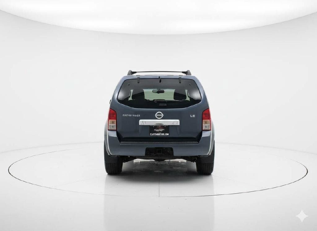 Used 2008 Nissan Pathfinder LE w/ Navigation Pkg image 6
