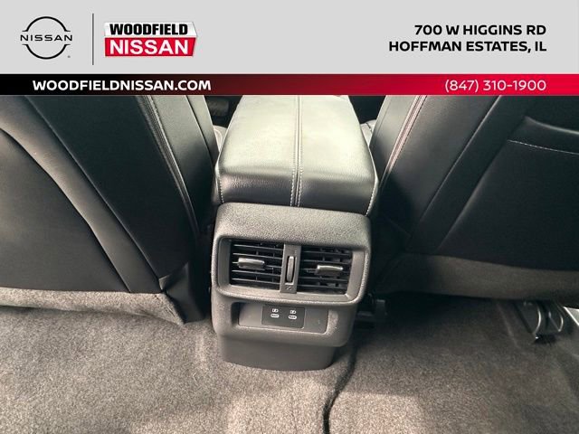 Certified 2025 Nissan Murano SL AWD/4WD image 31