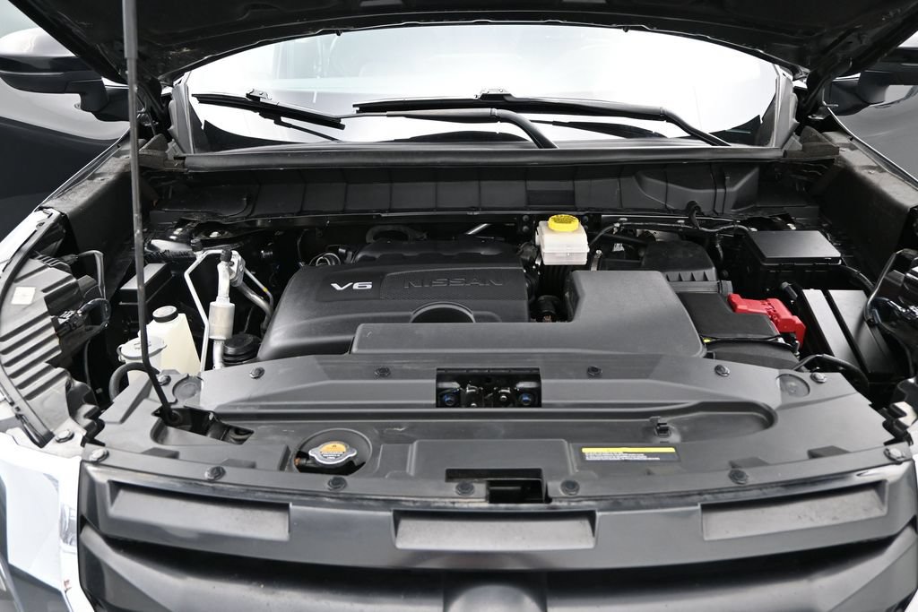 Used 2023 Nissan Pathfinder SL AWD/4WD image 5