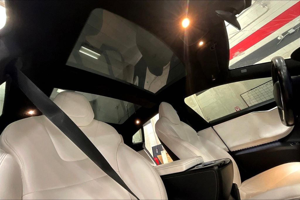 Used 2017 Tesla Model S 100D AWD/4WD image 19