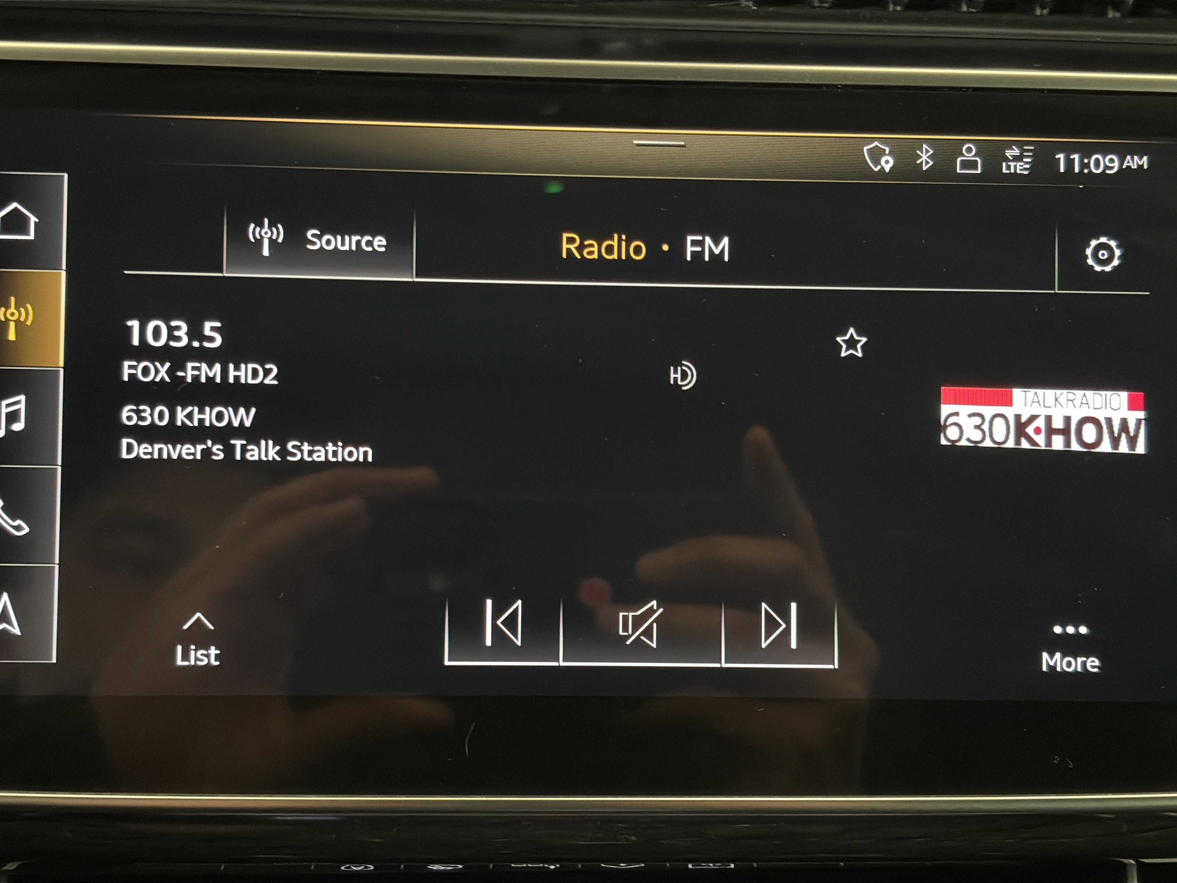 Used 2020 Audi Q8 Premium Plus image 32