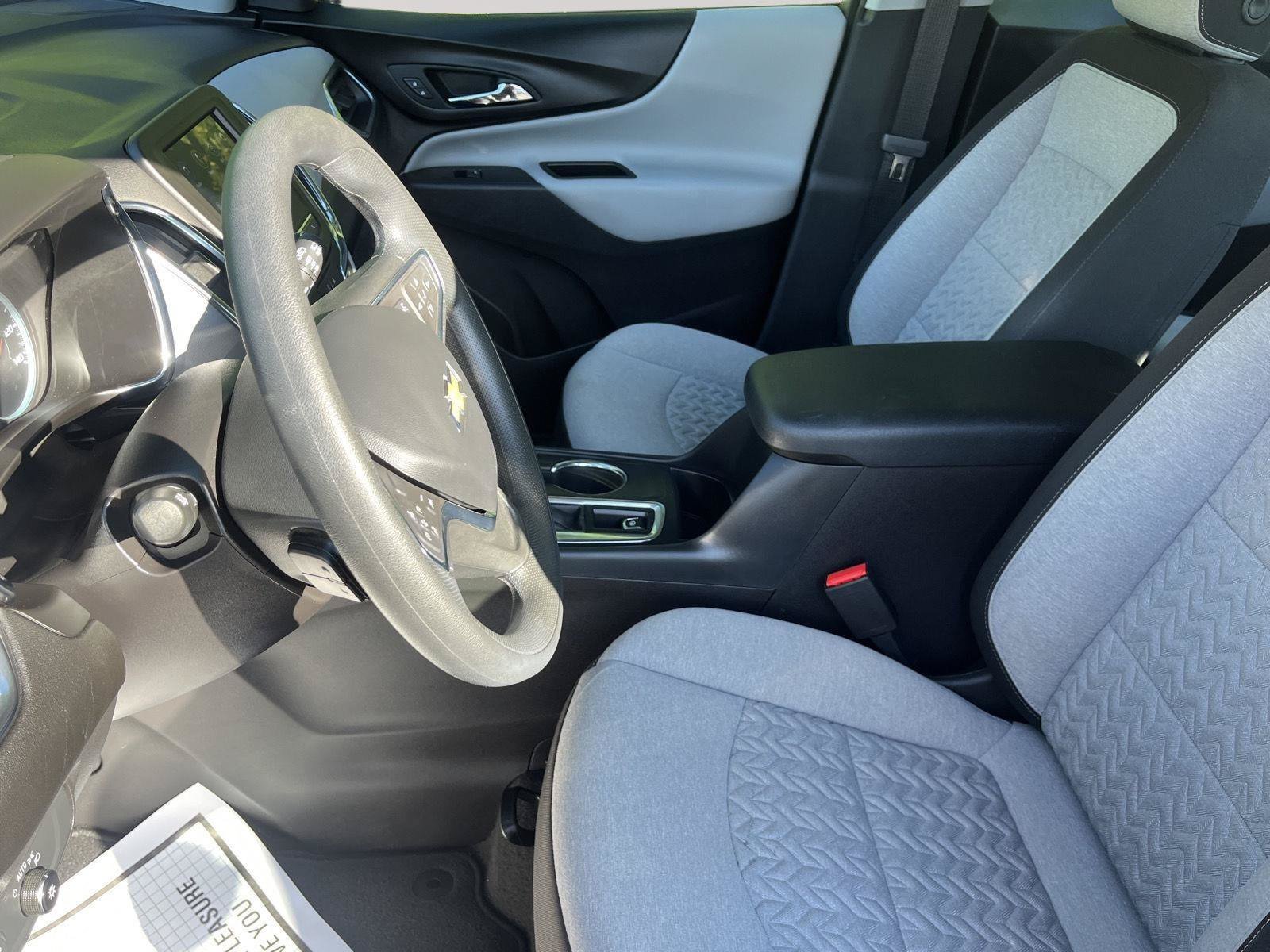 Used 2024 Chevrolet Equinox LS w/ Driver Confidence II Package AWD/4WD image 21