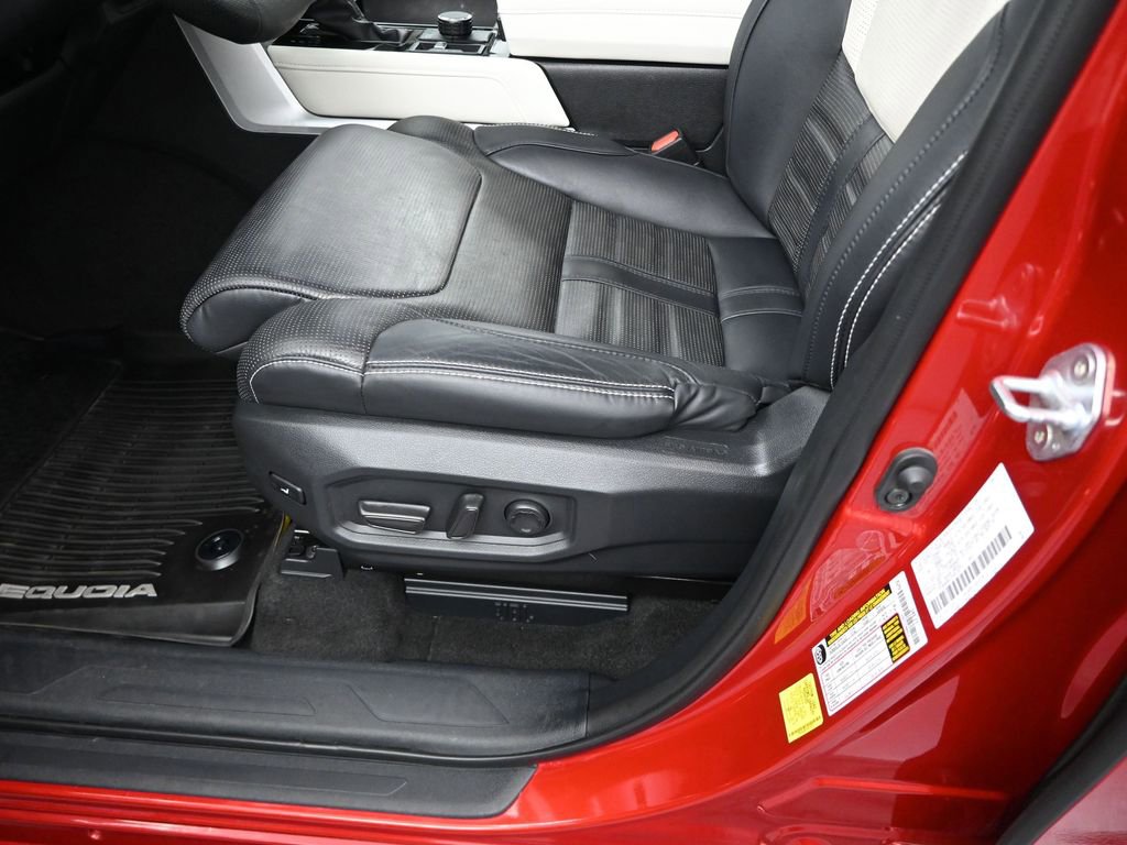 Used 2023 Toyota Sequoia Capstone image 30