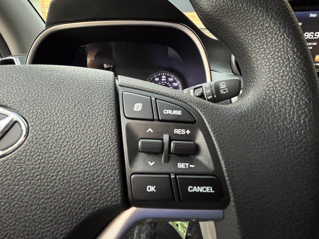 Used 2020 Hyundai Tucson SE w/ Winter Weather Package AWD/4WD image 36