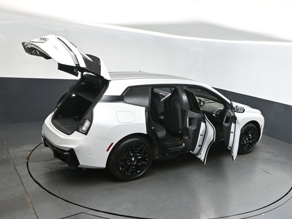 New 2026 BMW iX xDrive60 w/ M Sport Package image 50