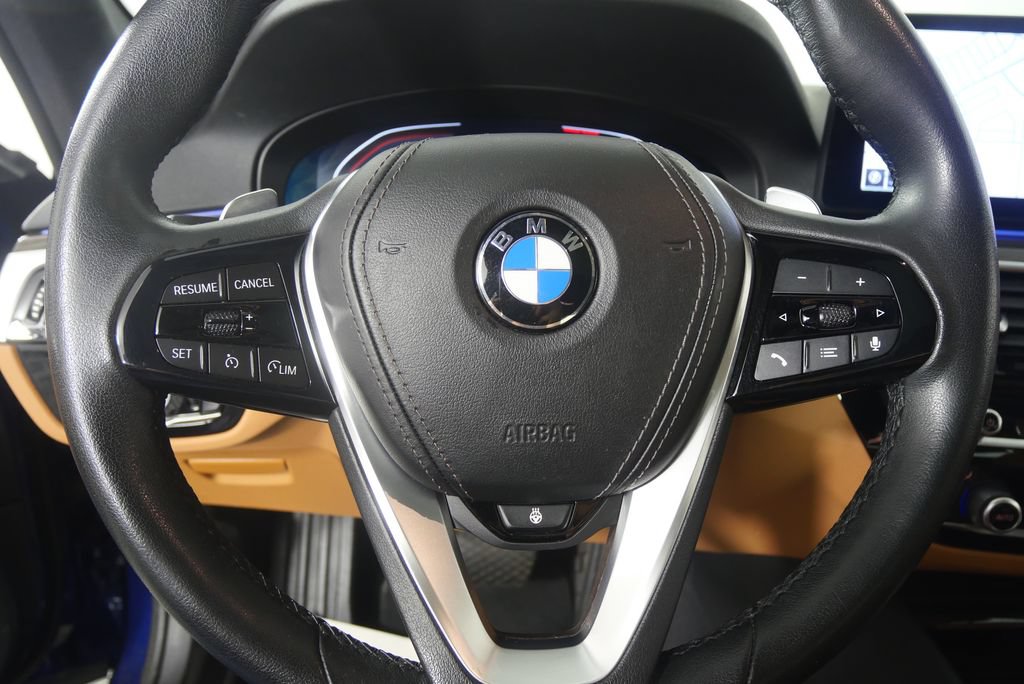 Certified 2023 BMW 530i xDrive w/ Premium Package AWD/4WD image 18
