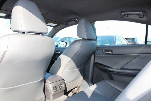 Certified 2025 Lexus IS 300 image 8