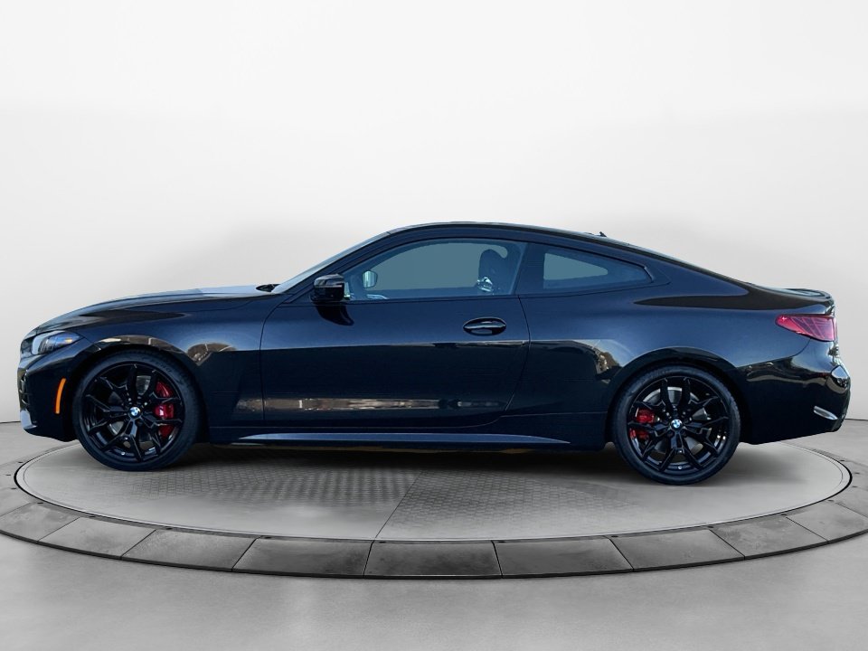 Certified 2026 BMW 430i Coupe w/ M Sport Package RWD image 3