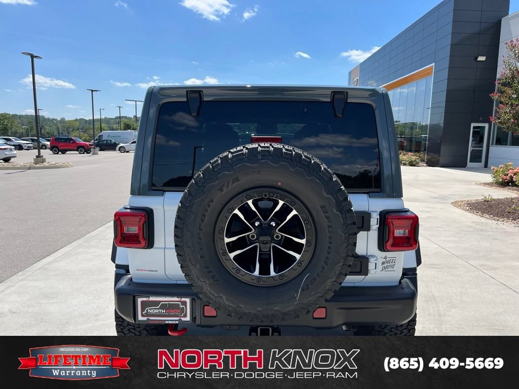 New 2026 Jeep Wrangler Unlimited Rubicon w/ Rockslide Package AWD/4WD image 18