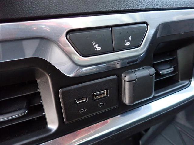 Used 2020 Chevrolet Silverado 3500 LTZ w/ Technology Package image 10