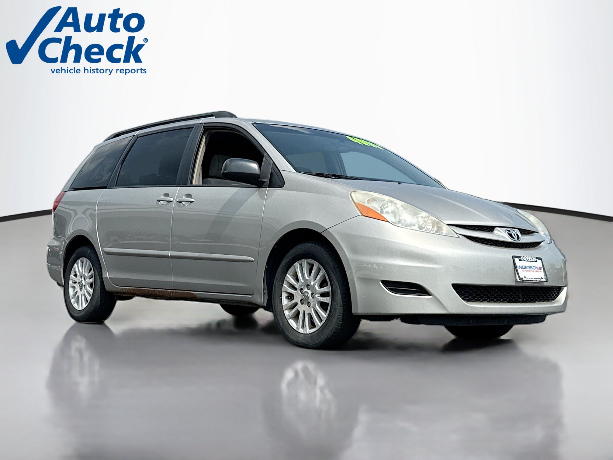 Used 2008 Toyota Sienna CE FWD image 1
