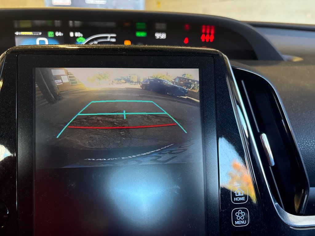 Used 2022 Toyota Prius Prime Limited FWD image 15