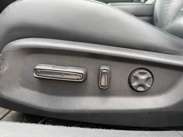 Used 2018 Honda Accord EX-L image 17