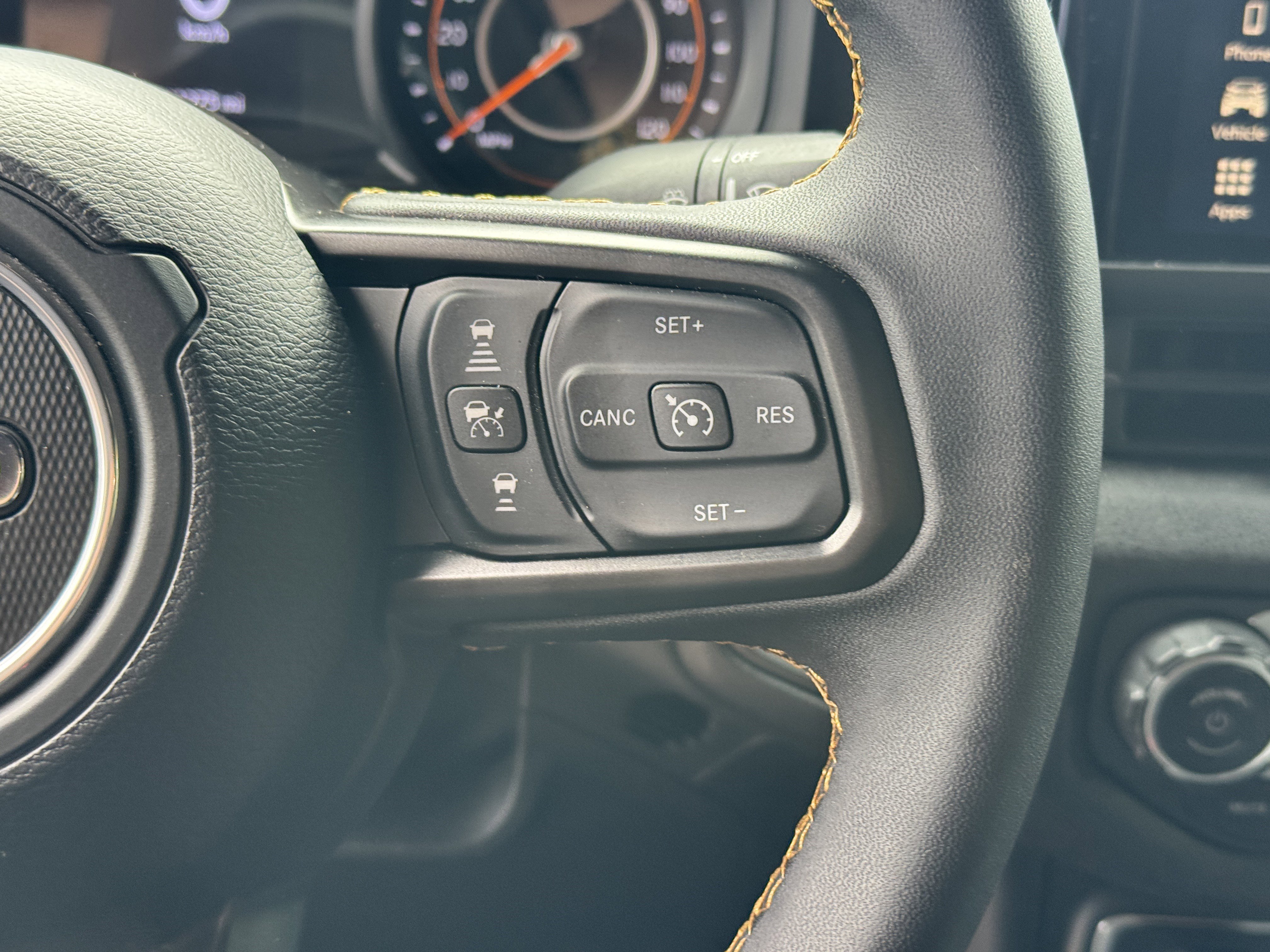 Used 2024 Jeep Wrangler Sport S image 32