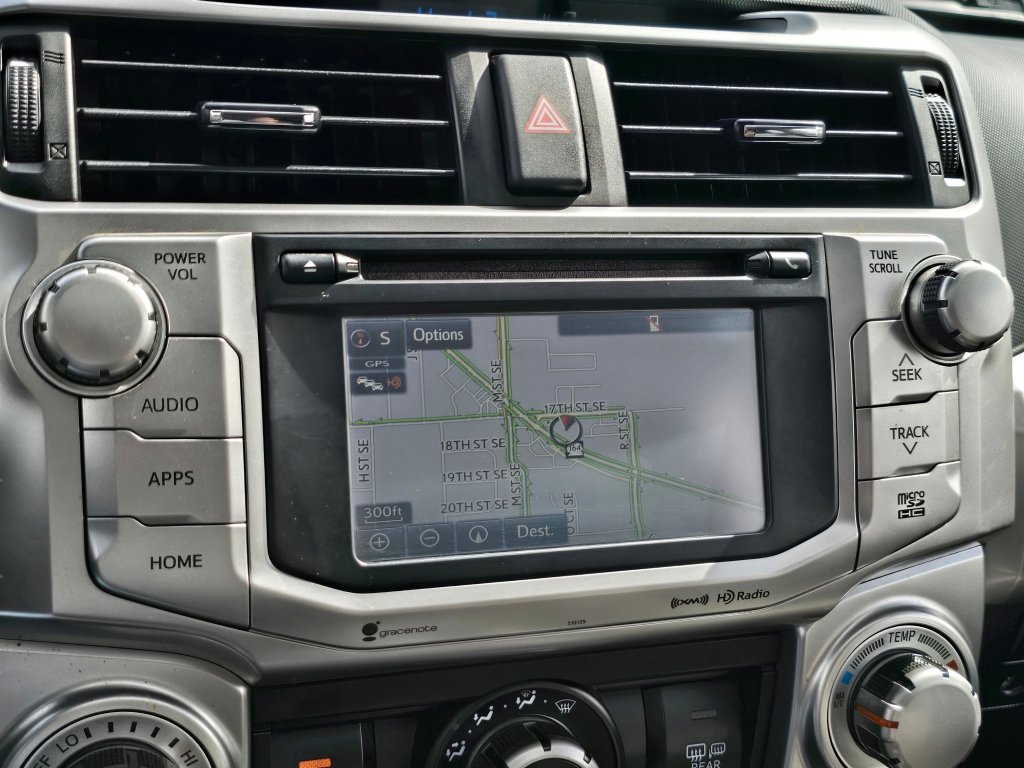Used 2018 Toyota 4Runner SR5 Premium AWD/4WD image 9