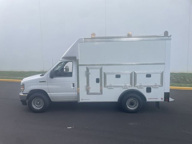 New 2026 Ford E-350 and Econoline 350 Super Duty w/ Power Equipment Group image 5