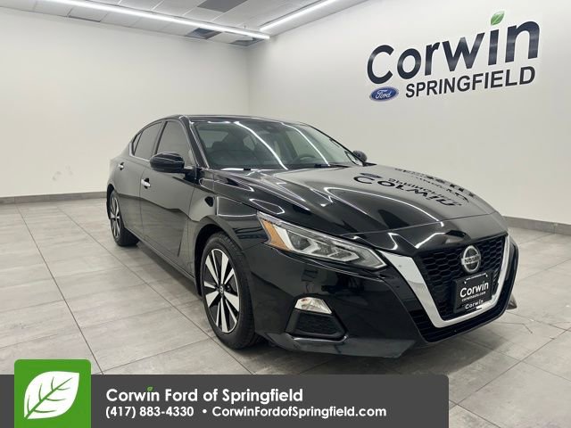Used 2021 Nissan Altima 2.5 SV w/ SV Premium Package image 6