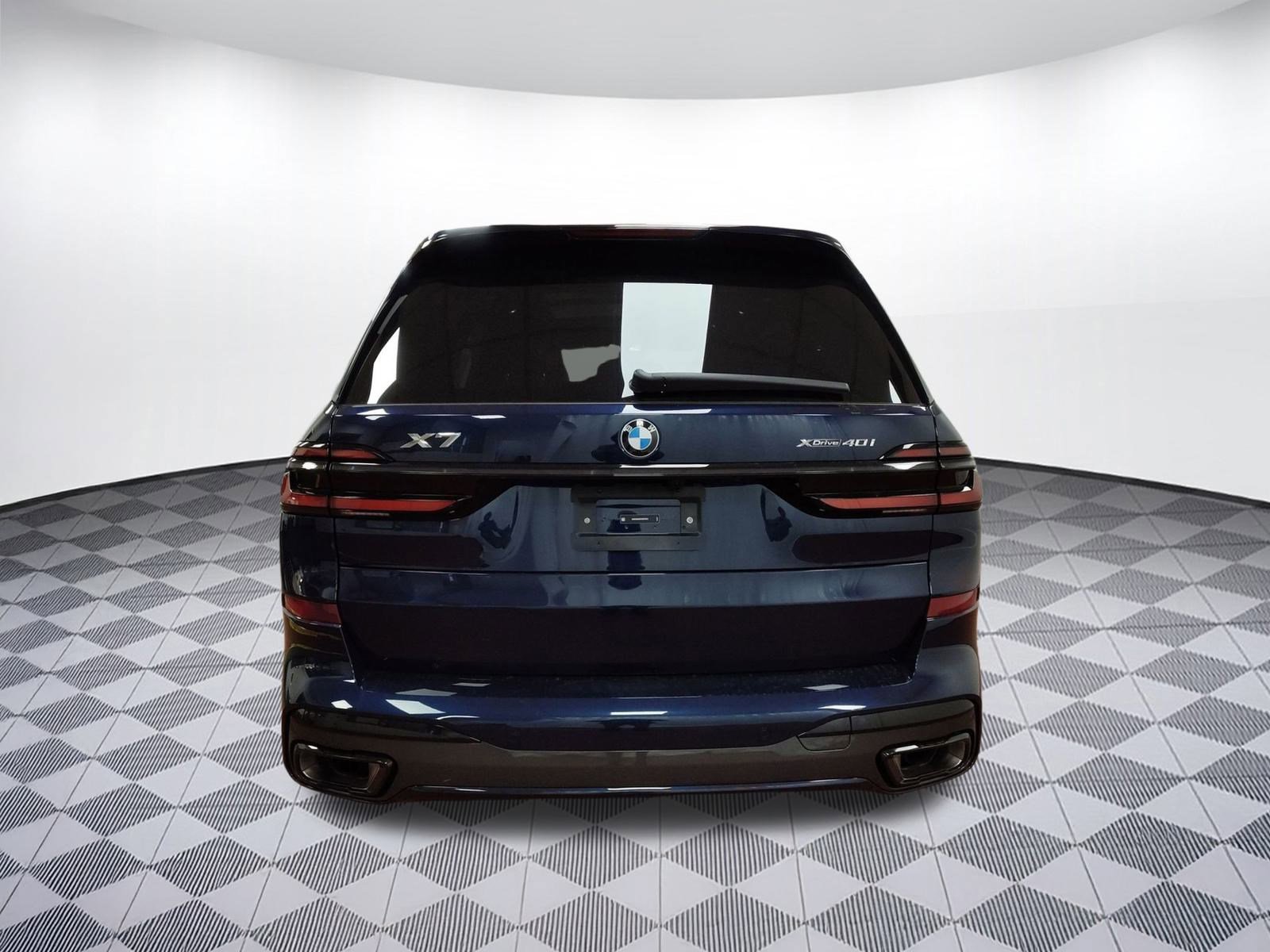 New 2026 BMW X7 xDrive40i w/ M Sport Package image 9