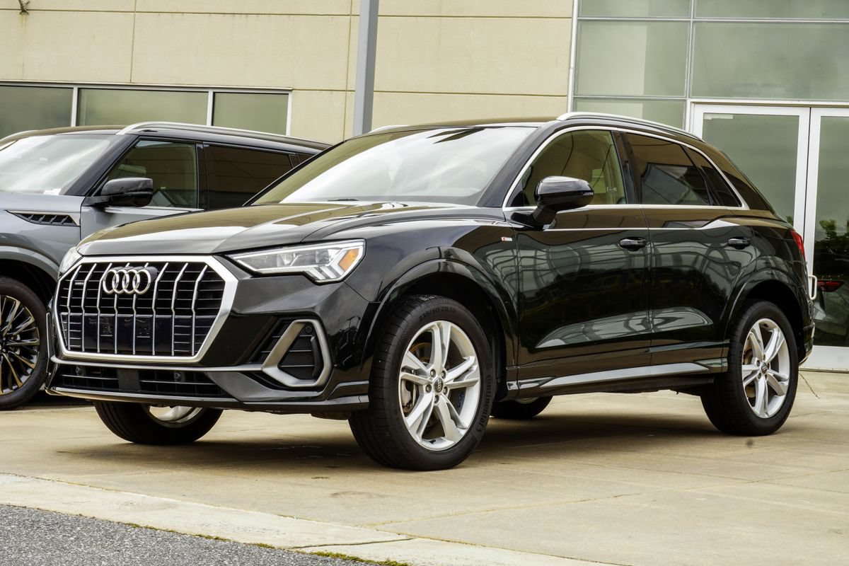 Used 2021 Audi Q3 2.0T Premium Plus AWD/4WD image 8