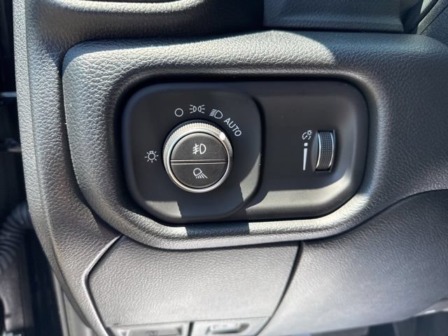New 2026 RAM 3500 Tradesman AWD/4WD image 27