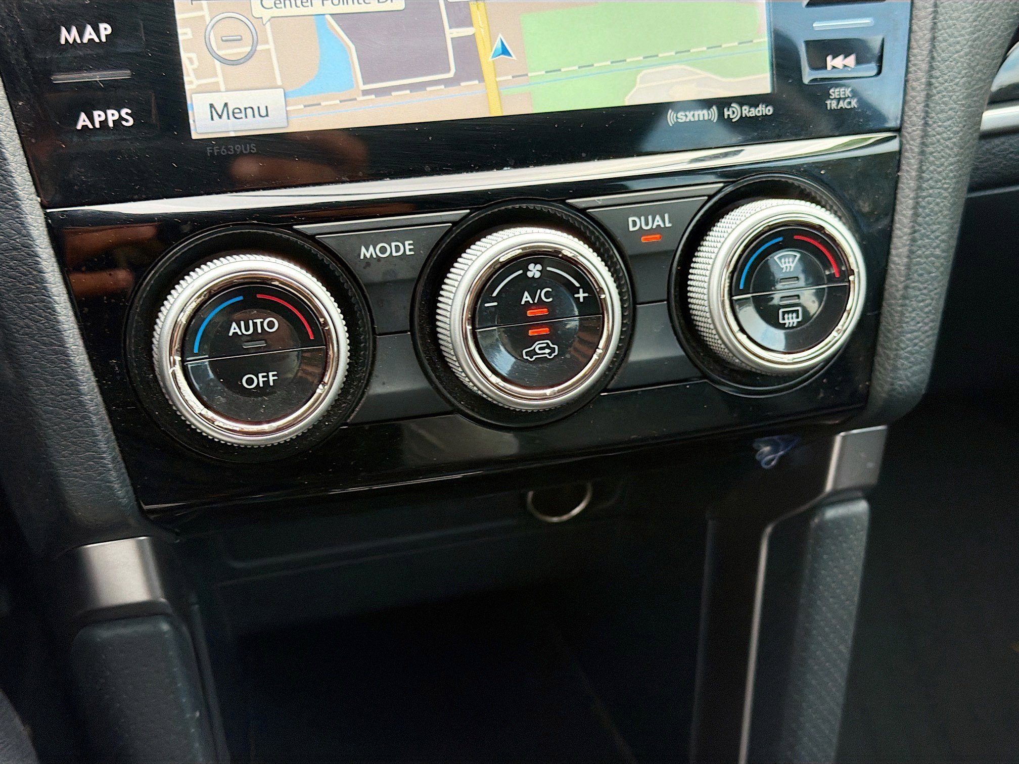 Used 2018 Subaru Forester 2.5i Touring image 30