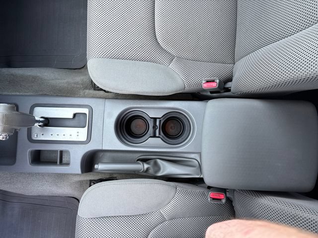 Used 2016 Nissan Frontier SV AWD/4WD image 34