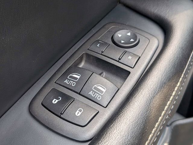 Used 2023 Dodge Challenger R/T w/ Plus Package image 25