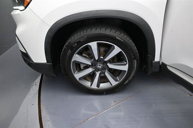 Used 2024 Honda Pilot Elite image 23