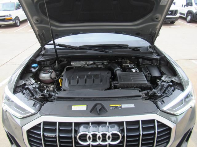 Used 2022 Audi Q3 2.0T Premium Plus w/ Premium Plus Package AWD/4WD image 57