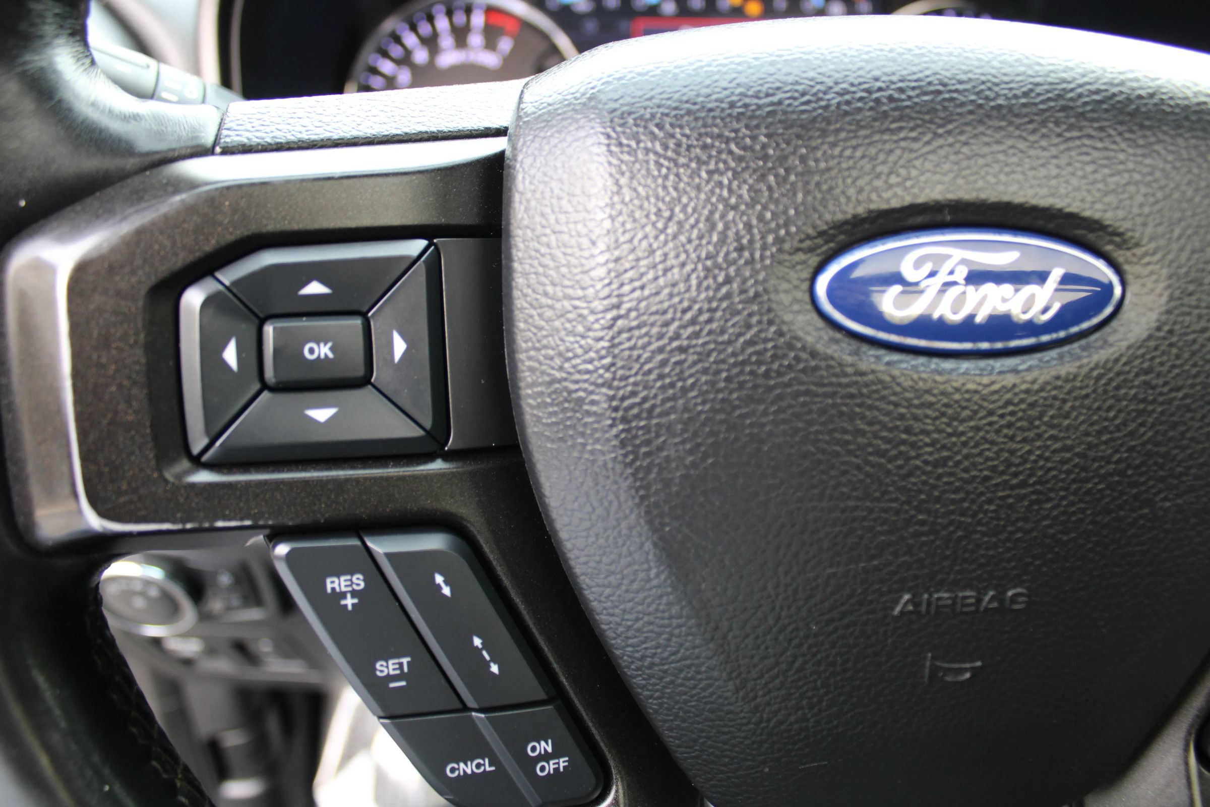 Used 2019 Ford Expedition Max Limited w/ Equipment Group 302A AWD/4WD image 23