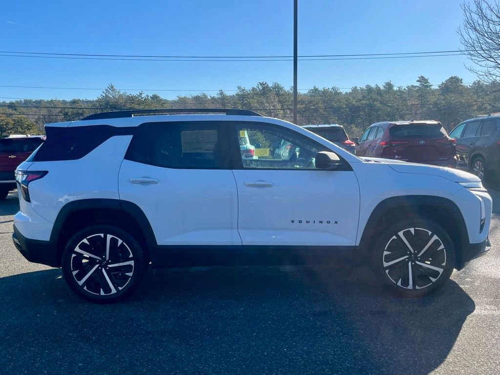 New 2026 Chevrolet Equinox RS w/ Convenience Package III image 7