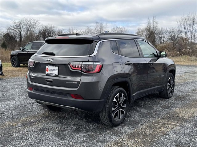 Used 2023 Jeep Compass Limited image 20