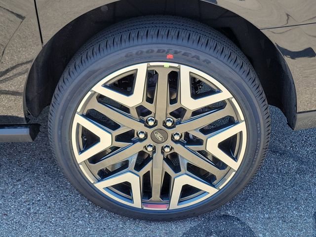 New 2026 Ford Expedition Max Platinum w/ Platinum Ultimate Package image 5