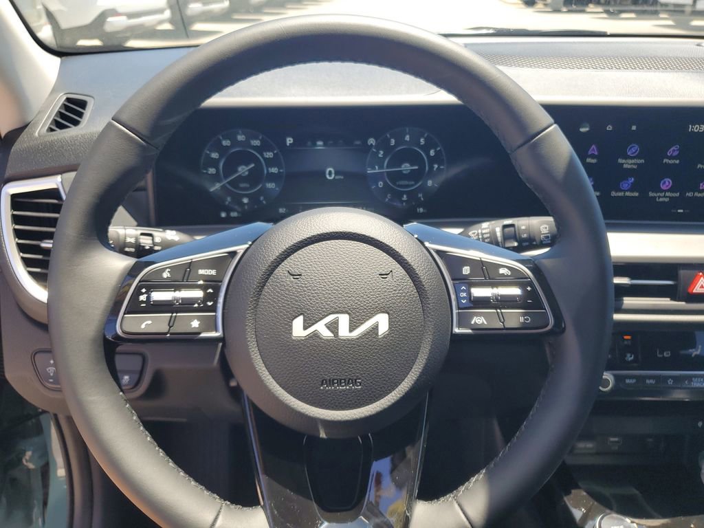 New 2026 Kia Seltos EX FWD image 10