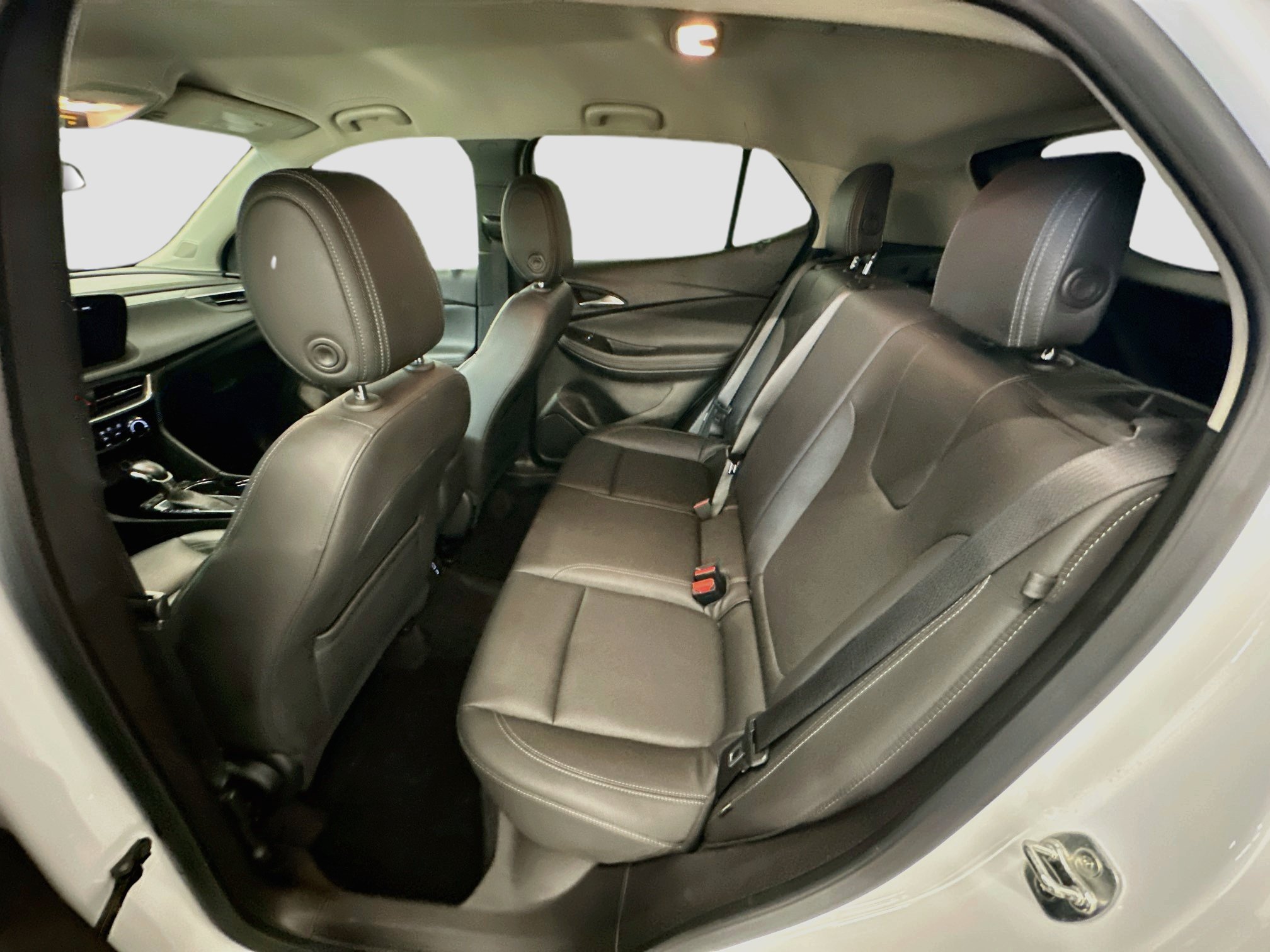 Used 2024 Buick Encore GX Sport Touring AWD/4WD image 28