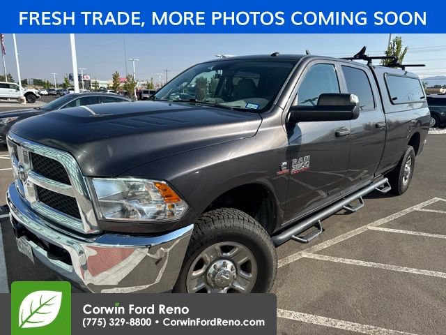 Used 2018 RAM 3500 Tradesman w/ Chrome Appearance Group AWD/4WD image 3