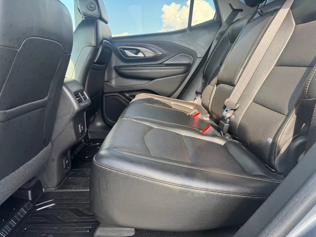 Used 2020 GMC Terrain SLT w/ Preferred Package AWD/4WD image 18
