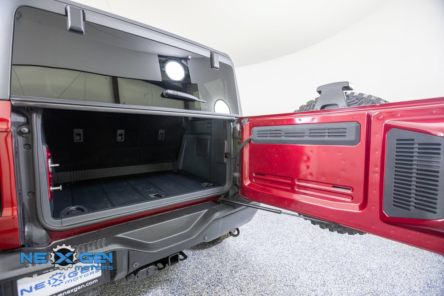 Used 2025 Ford Bronco Badlands AWD/4WD image 38