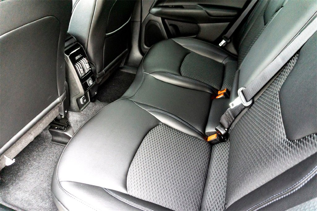 New 2026 Jeep Compass Latitude image 18