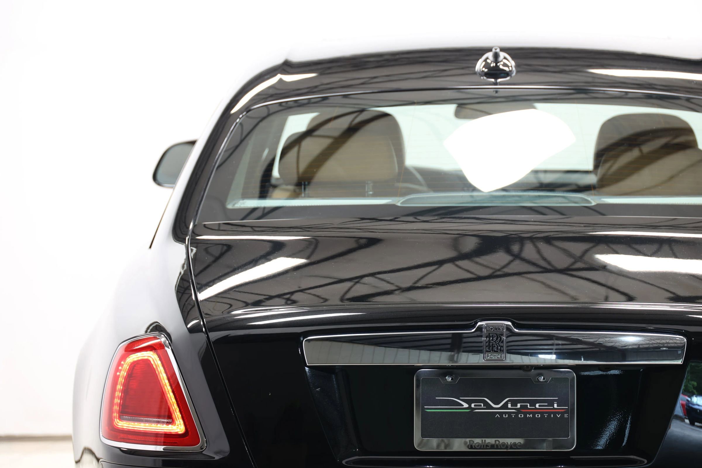 Used 2017 Rolls-Royce Ghost image 55