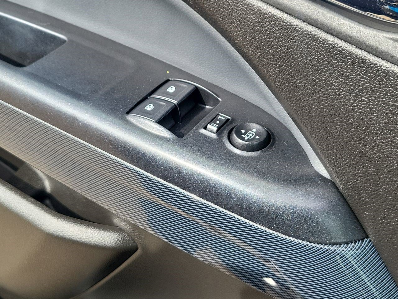 Used 2021 Chevrolet Colorado Z71 image 25