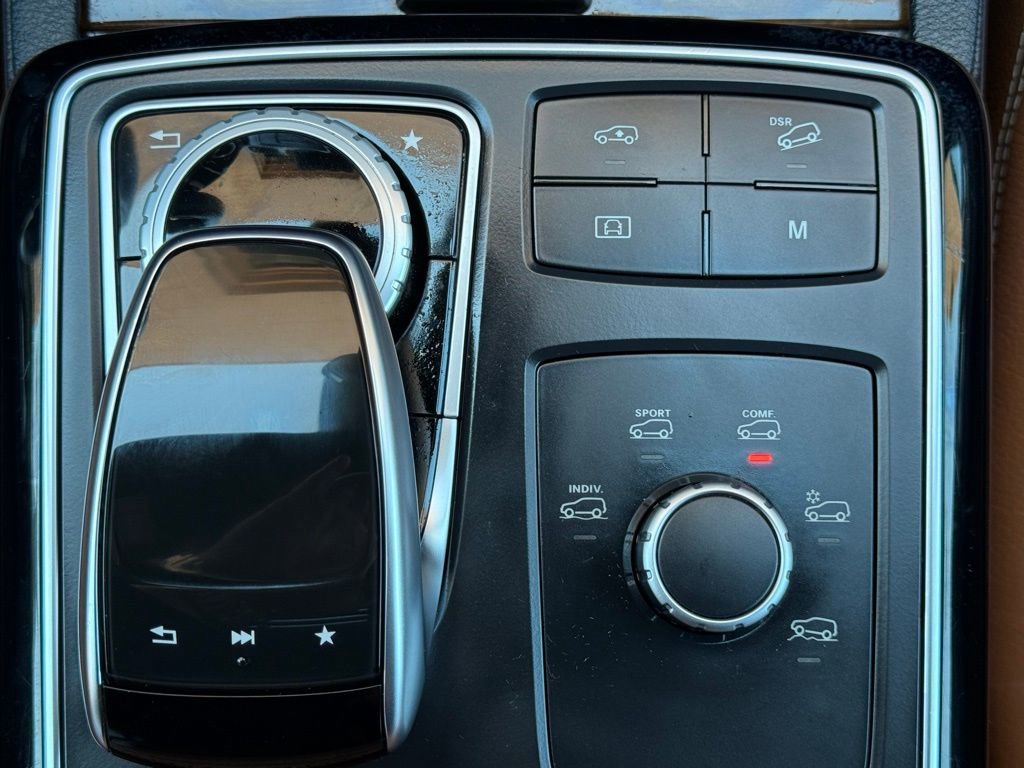 Used 2018 Mercedes-Benz GLS 450 4MATIC image 35