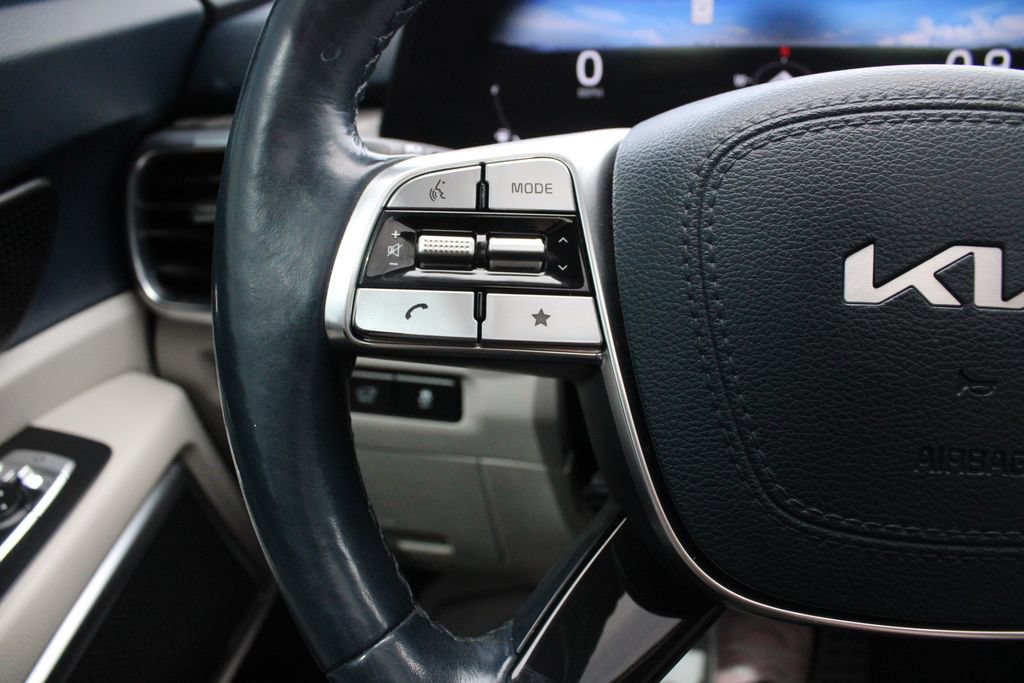 Used 2023 Kia Telluride SX Prestige AWD/4WD image 13