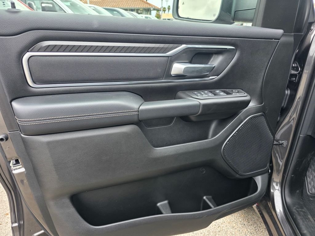 New 2026 RAM 1500 Big Horn w/ Sport Appearance Package AWD/4WD image 8