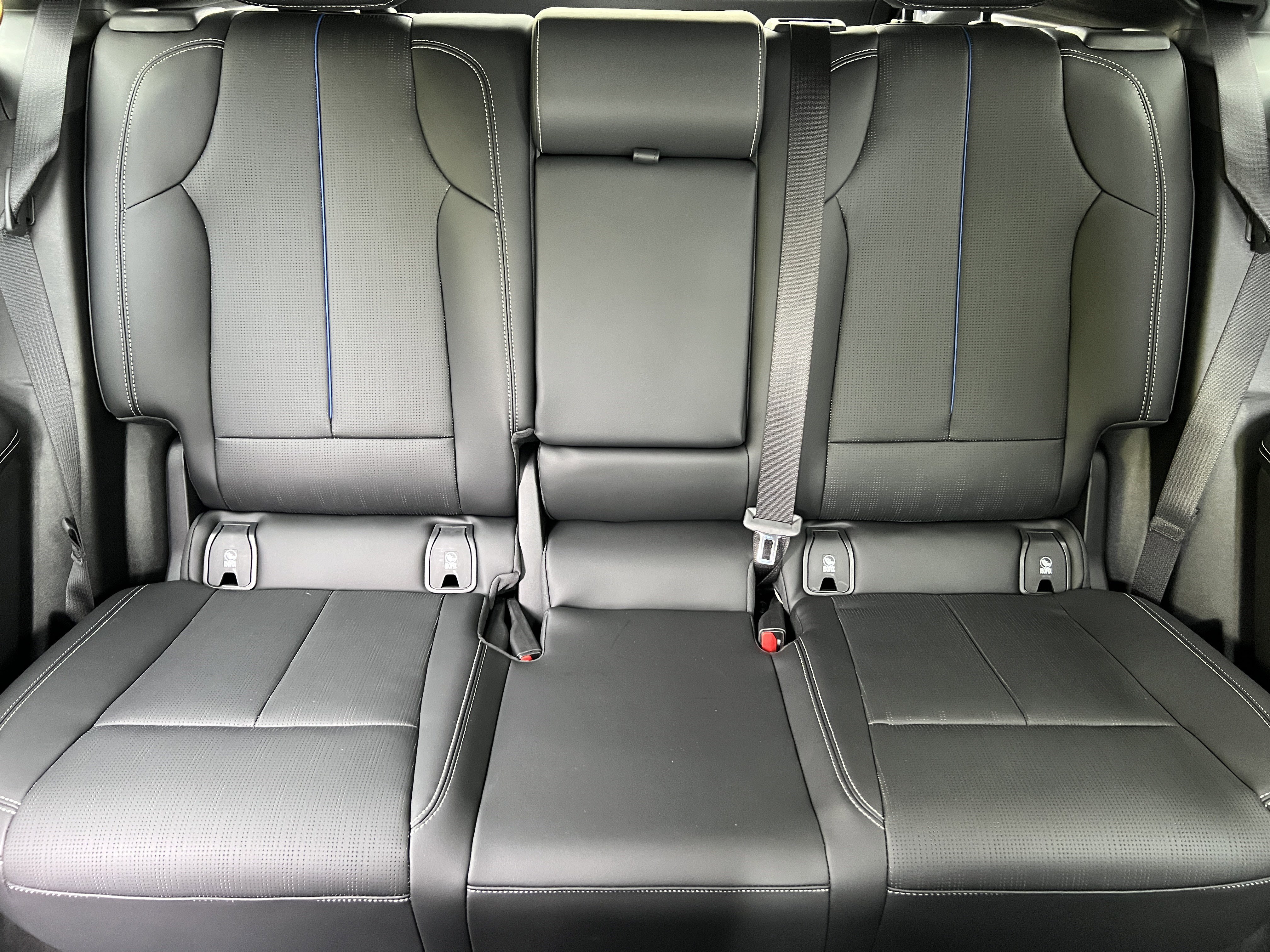 New 2025 Cadillac Lyriq Luxury image 17